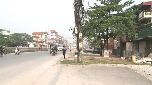 Dự án dở dang, giao thông ùn tắc ảnh 1